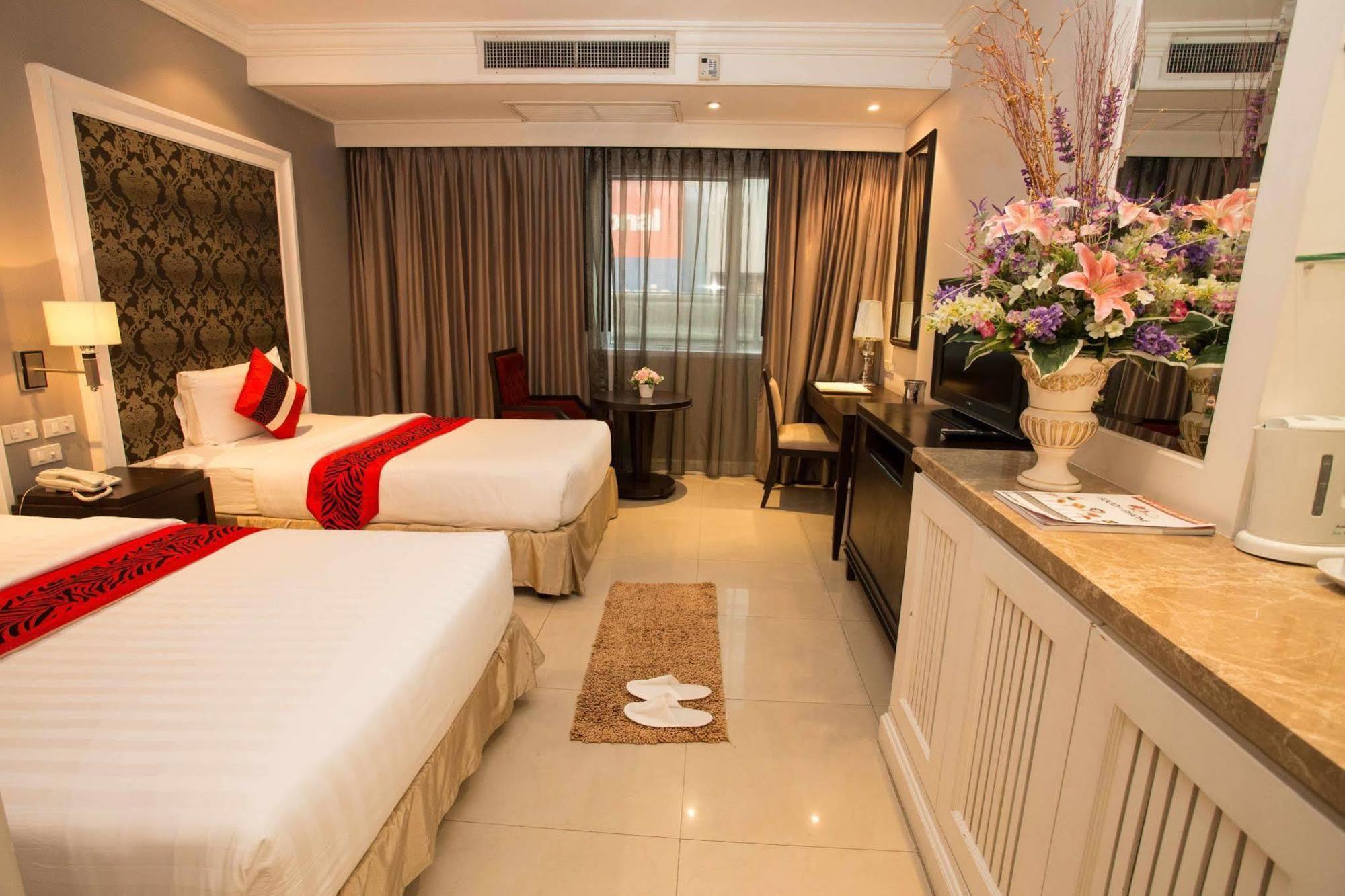 Hope Land Hotel 46/1 Bangkok Esterno foto